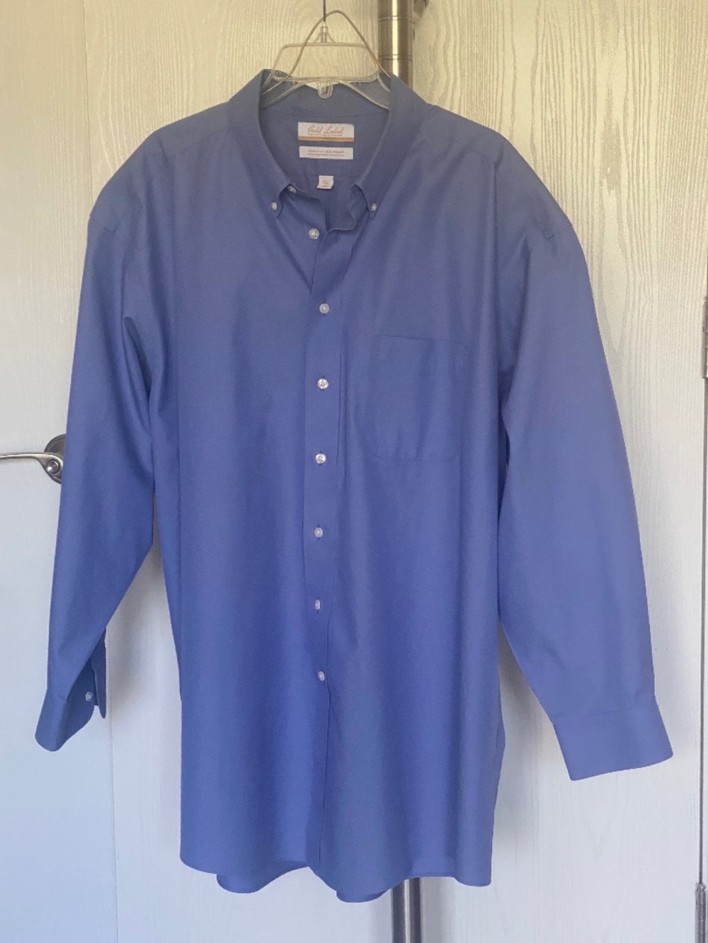 Roundtree & Yorke Mens dress shirt -Gold Label